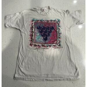 Vintage 1990’s Tasteful Selection Grape Design T-shirt Size Large
